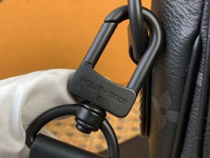 Replica Louis Vuitton Montsouris Messenger PM M12519 Vip Quality - Image 10