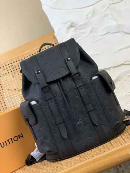 Replica Louis Vuitton Christopher PM M20899 Vip Quality - Image 2