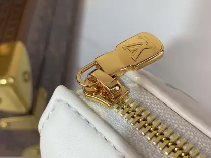 Replica Louis Vuitton LV x TM Coussin PM M13233 - Image 5