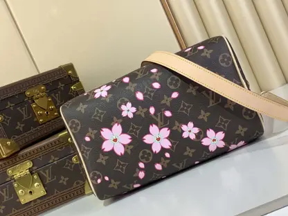 Replica Louis Vuitton LV x TM Speedy Bandoulière 25 M14174 - Image 6