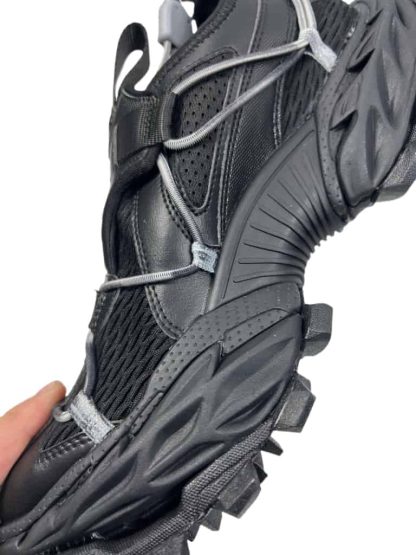 REPLICA BALENCIAGA MEN'S HIKE SNEAKER IN BLACK - Image 7