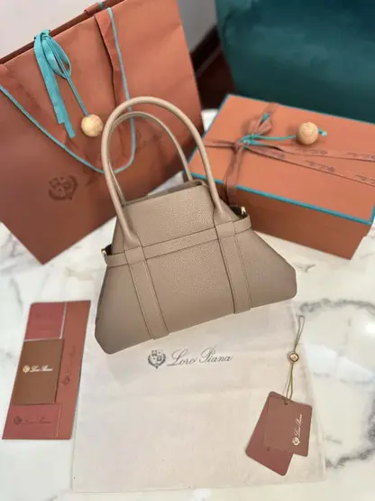 Replica Loro Piana Small Ghiera Shopper Bag Dried Taragon - Image 3