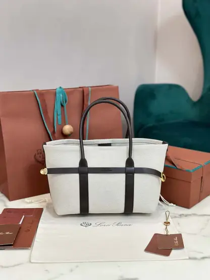 Replica Loro Piana Small Ghiera Shopper Bag Milk Amber-Dark Chocolate Licorice - Image 3
