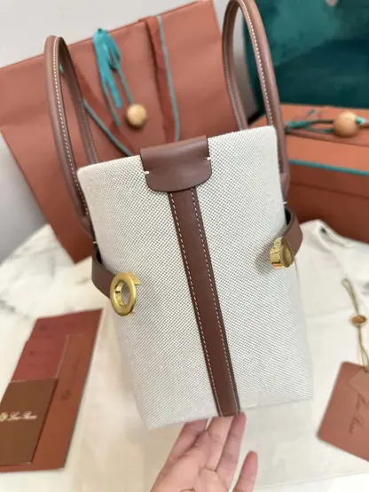 Replica Loro Piana Small Ghiera Shopper Bag Natural/Caramel Sugar - Image 7