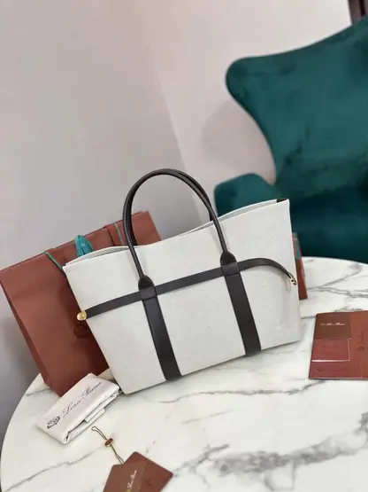 Replica Loro Piana Large Ghiera Shopper Bag Milk Amber-Dark Chocolate Licorice - Image 4