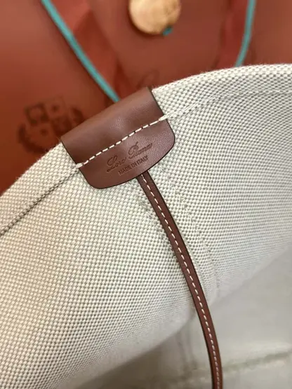 Replica Loro Piana Large Ghiera Shopper Bag Natural/Caramel Sugar - Image 6