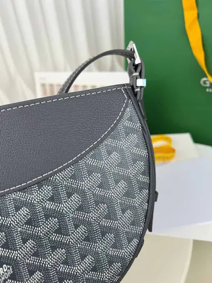 Replica Goyard Hirondelle bag Vip Quality Grey - Image 4