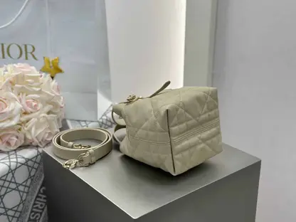 Replica Dior Toujours Vertical Nano Tote Bag in Beige - Image 8