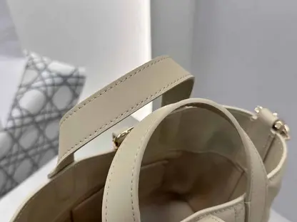 Replica Dior Toujours Vertical Nano Tote Bag in Beige - Image 12