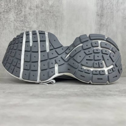 REPLICA BALENCIAGA MEN'S 3XL SNEAKER IN GREY - Image 7