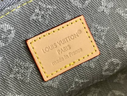 Replica Louis Vuitton Cosmetic Pouch GM M13750 in Denim Grey - Image 8
