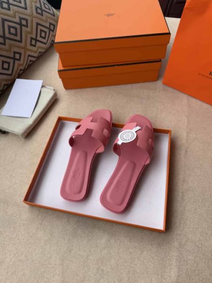 Replica Hermes Oran sandal Women in Rose - Image 11