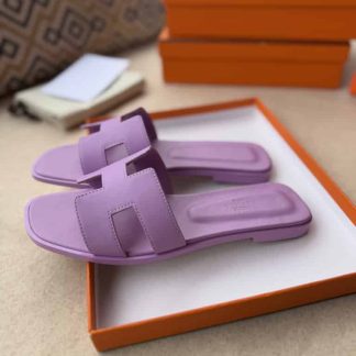 Replica Hermes Oran sandal Women in Bruyère Purple