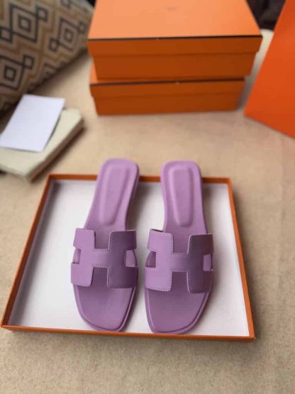 Replica Hermes Oran sandal Women in Bruyère Purple - Image 9