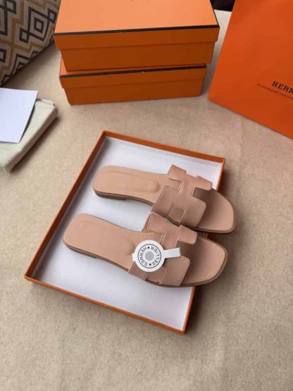 Replica Hermes Oran sandal Women in Beige Natura - Image 8