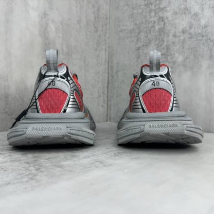 REPLICA BALENCIAGA MEN'S 3XL GRADIENT SNEAKER IN RED/ORANGE/GREY/BLACK - Image 5