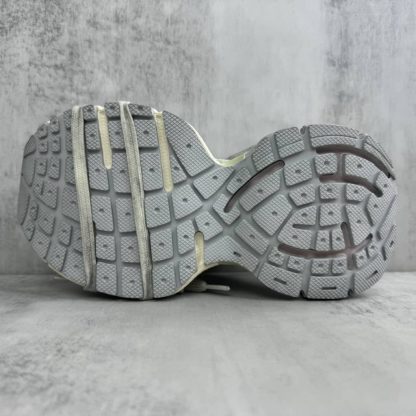 REPLICA BALENCIAGA MEN'S 3XL SNEAKER IN WHITE - Image 5
