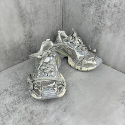 REPLICA BALENCIAGA MEN'S 3XL SNEAKER IN WHITE - Image 3