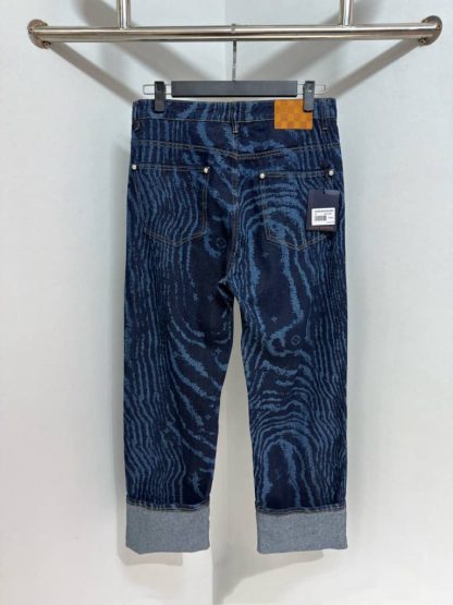 Replica Louis Vuitton Cuffed Denim Skate Pants 1AHVBG - Image 9