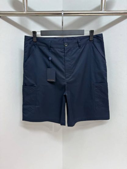 Replica Louis Vuitton Monogram Pocket Cargo Shorts 1AHVTI