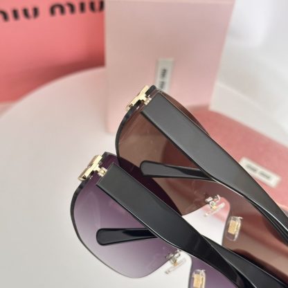 Replica Miu Miu Sunglass 2025SS High Qaulity 1:1 - Image 3